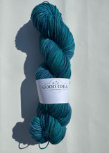Load image into Gallery viewer, Good idea - Handlitað fingering garn