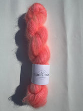 Load image into Gallery viewer, Good idea - Handlitað Mohair